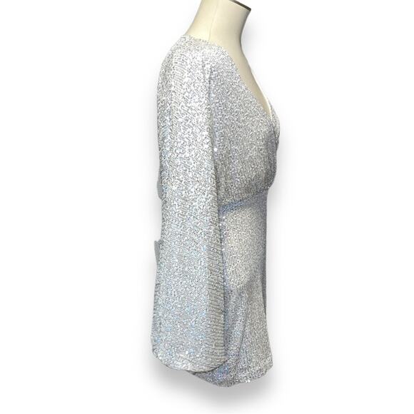 Showpo. Erine Mini Dress Long Sleeve Sequin Dress Silver 4 - Picture 10 of 12